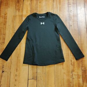 Under Armour Long Sleeve Youth Medium Cold Gear Lined Shirt Fall Sports Black